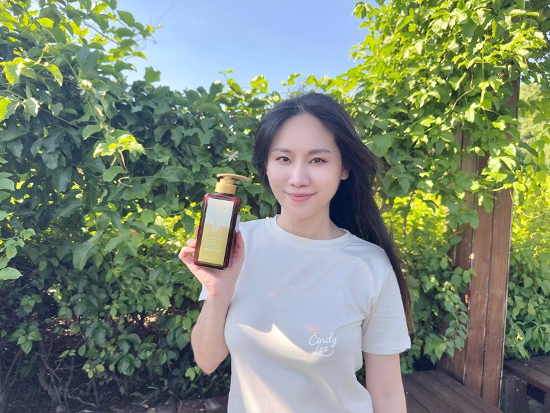 [保養]愛閃耀iShine【豐盈蓬鬆洗髮精】Cindy開箱
